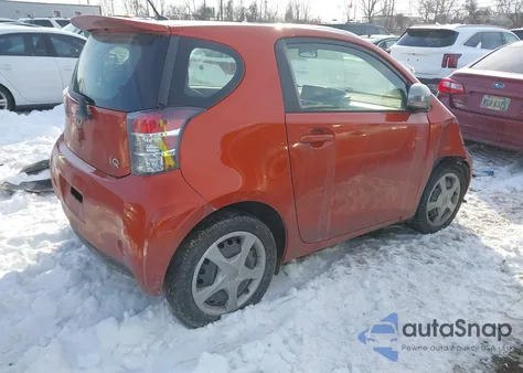 2013 Scion Iq from USA, damaged, VIN JTNJJXB03DJ023002